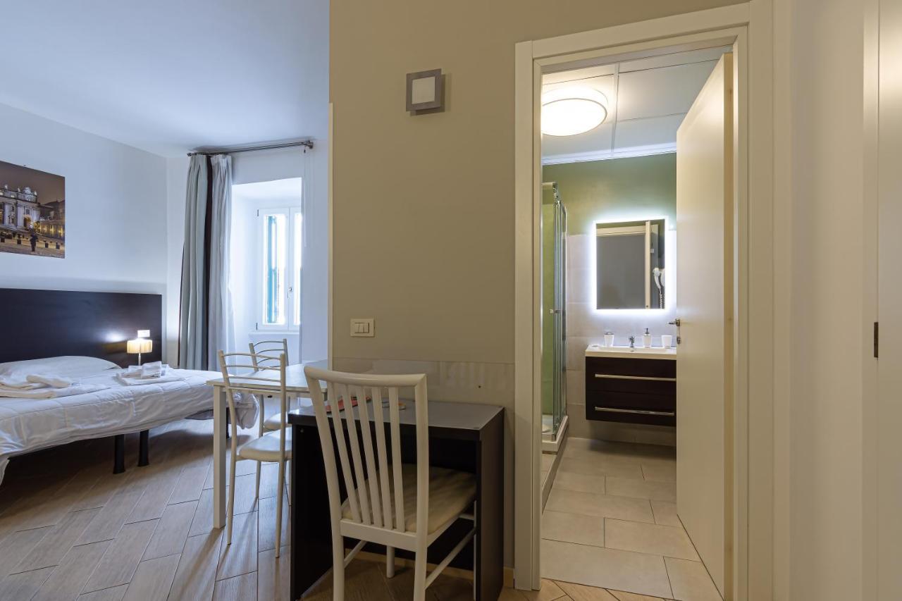 B&B A Picture Of Rome Exterior photo