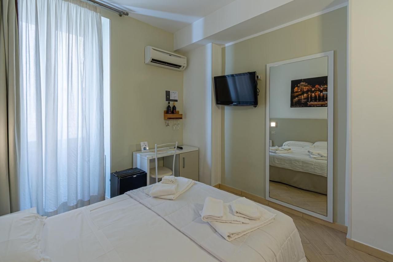 B&B A Picture Of Rome Exterior photo