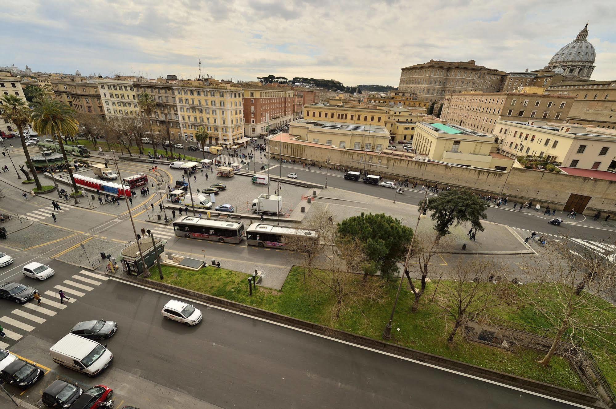 B&B A Picture Of Rome Exterior photo